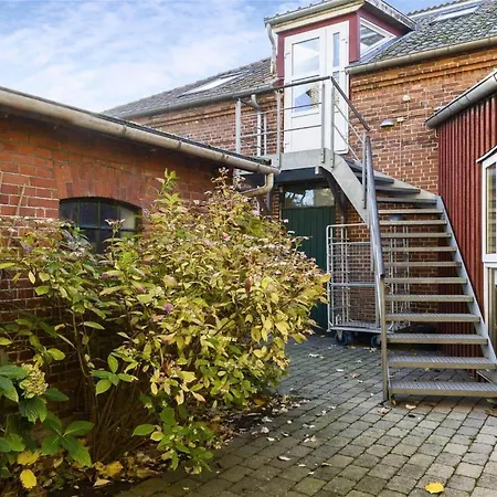 Semesterbostad 4264-stege-storegade-64-baghuset Stege